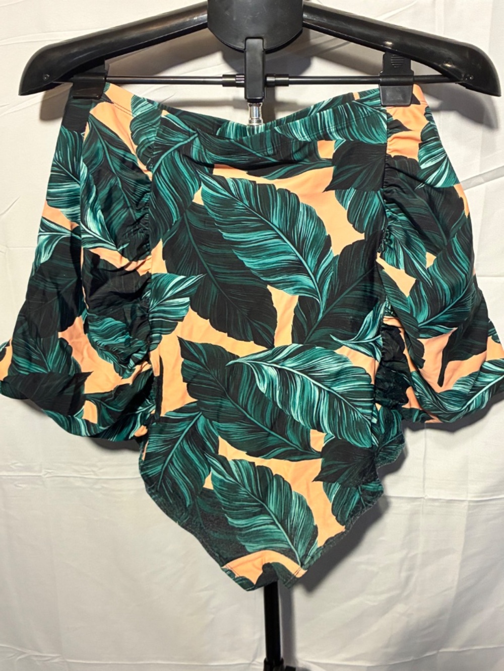 Torrid Size 6 Peach Palm Ruched High-rise Swim Bottom